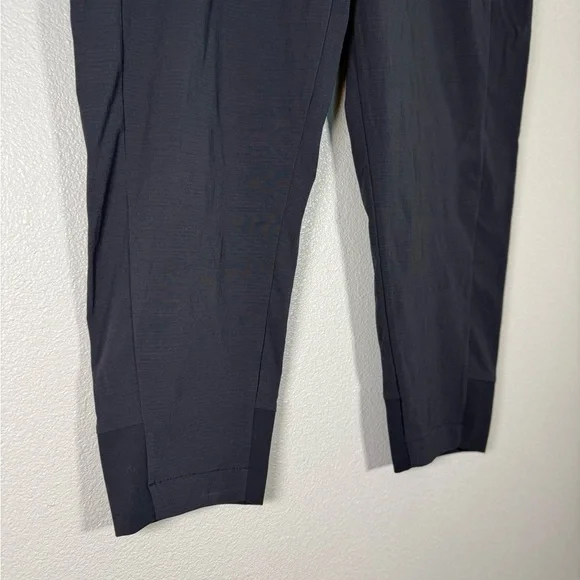 Athleta Trekkie North High Rise Jogger Black 16 C34 - Picture 8 of 10